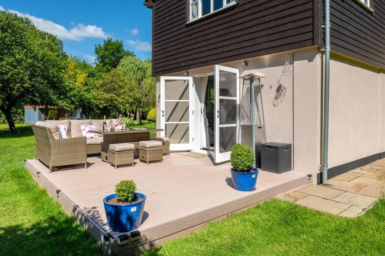 Osbornes Holiday House Near Exeter With Swimming Pool Экстерьер фото