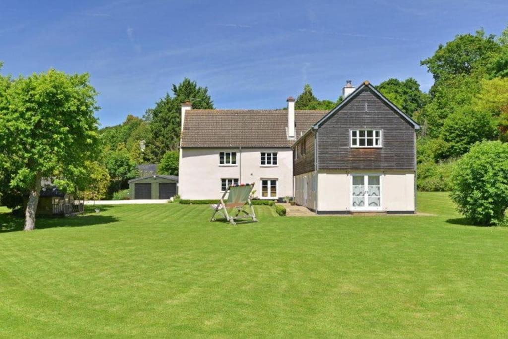 Osbornes Holiday House Near Exeter With Swimming Pool Экстерьер фото