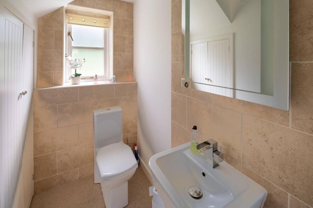 Osbornes Holiday House Near Exeter With Swimming Pool Экстерьер фото