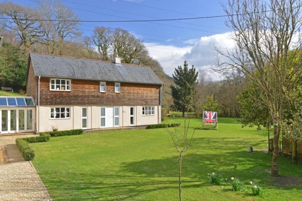 Osbornes Holiday House Near Exeter With Swimming Pool Экстерьер фото